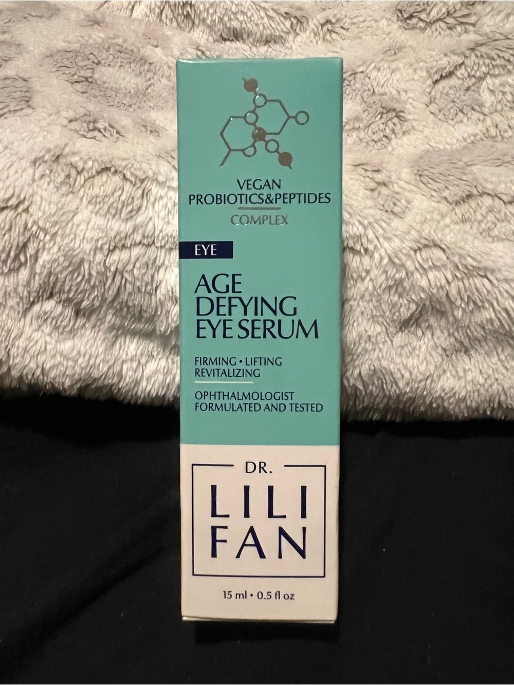 Dr Lili Fan - Picture 3 of 3